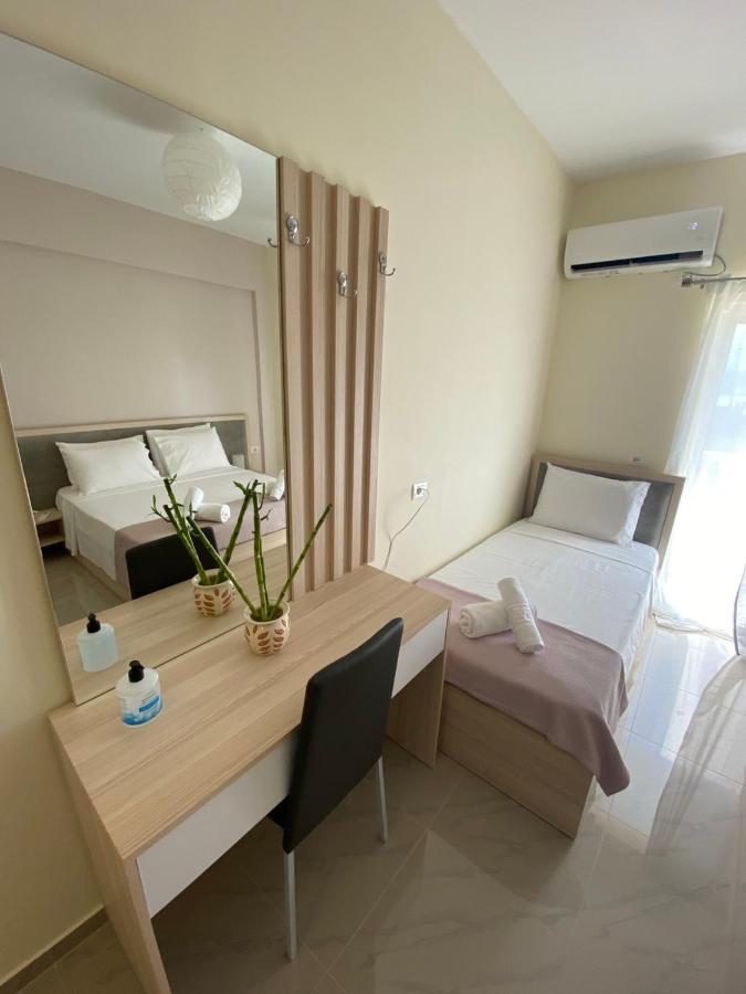 Elizabeth Apartments Himare Exterior foto