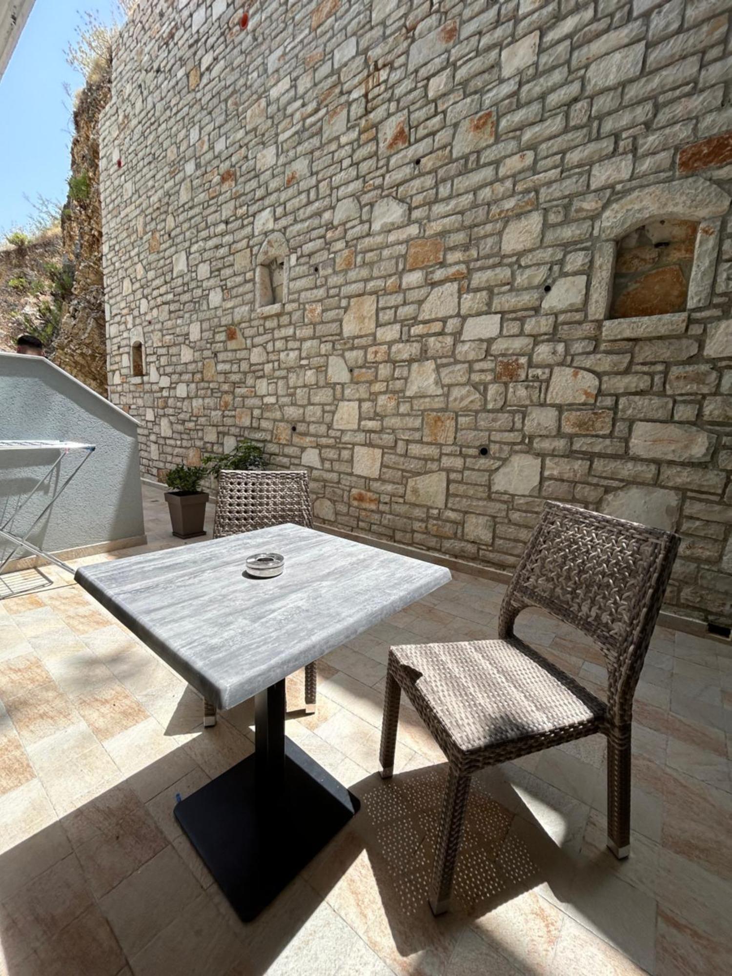 Elizabeth Apartments Himare Exterior foto